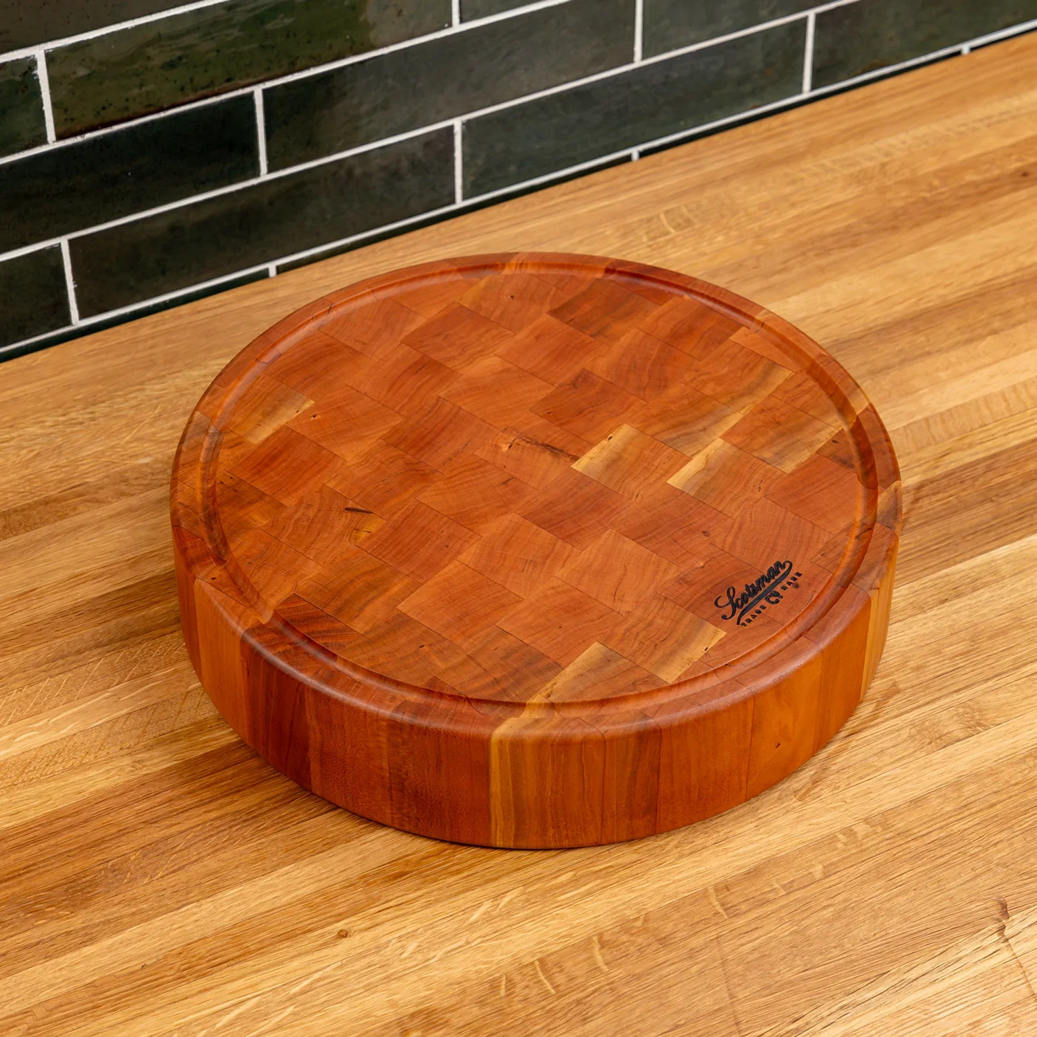 Cherry End Grain Round Butcher Block with Juice Groove - Image 4