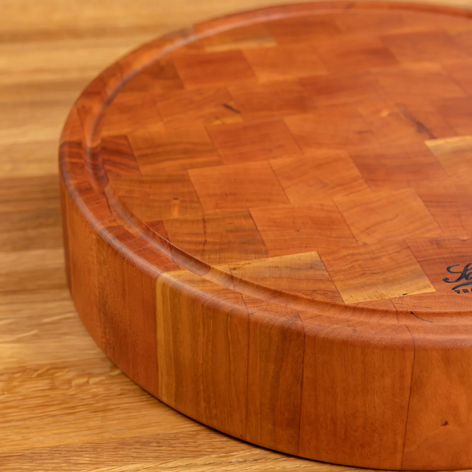 Cherry End Grain Round Butcher Block with Juice Groove - Image 7
